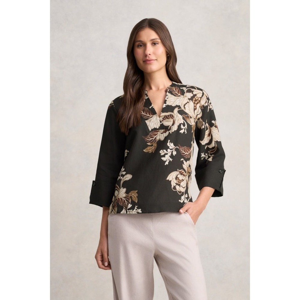 NWT Blue Illusion Relaxed Linen Blend Blouse in Black Foliage Print Size Medium